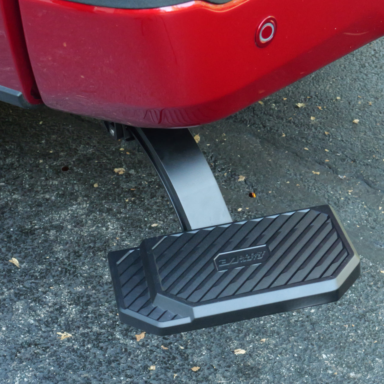 Ford F-150 (2021-2025) Retractable Bed Step