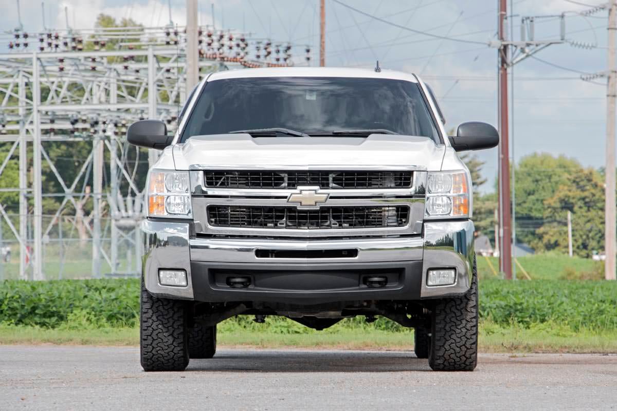 3 Inch Lift Kit | Chevy/GMC Sierra/Silverado 2500 HD Suburban/Yukon XL 2500 (01-10)